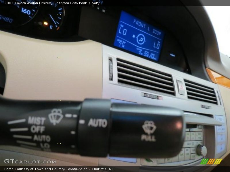 Phantom Gray Pearl / Ivory 2007 Toyota Avalon Limited