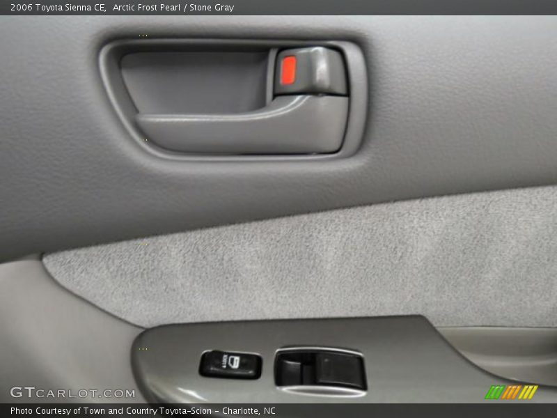 Arctic Frost Pearl / Stone Gray 2006 Toyota Sienna CE