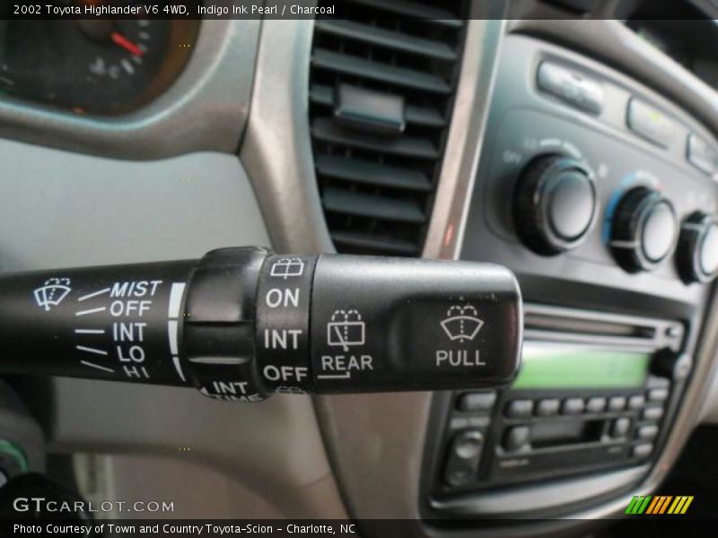 Indigo Ink Pearl / Charcoal 2002 Toyota Highlander V6 4WD