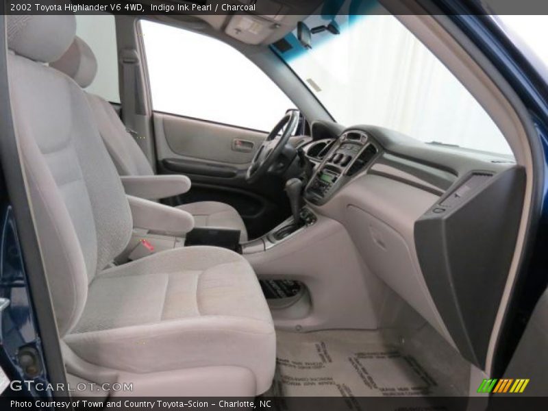 Indigo Ink Pearl / Charcoal 2002 Toyota Highlander V6 4WD