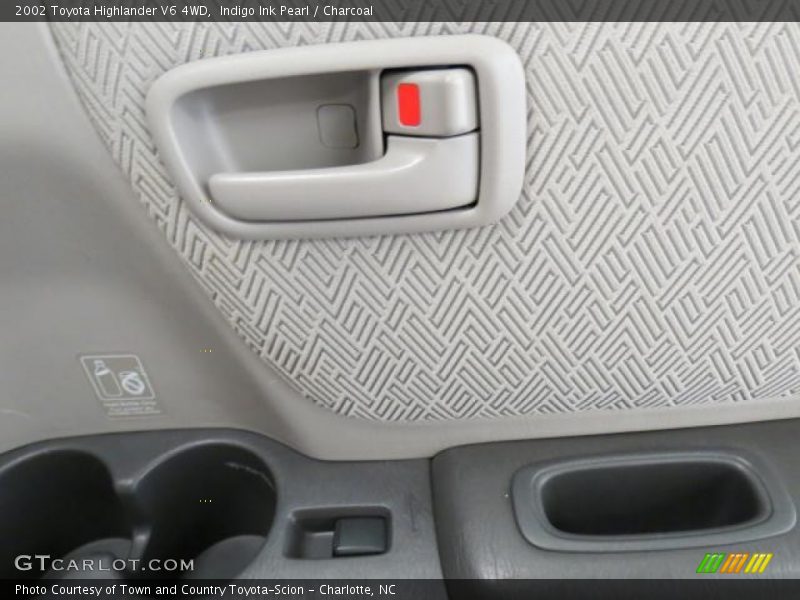 Indigo Ink Pearl / Charcoal 2002 Toyota Highlander V6 4WD