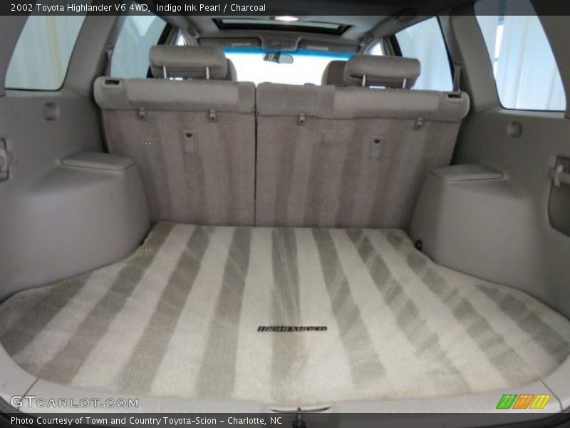 Indigo Ink Pearl / Charcoal 2002 Toyota Highlander V6 4WD