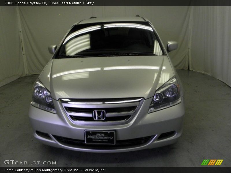 Silver Pearl Metallic / Gray 2006 Honda Odyssey EX