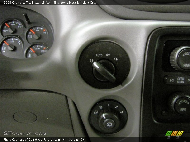 Silverstone Metallic / Light Gray 2008 Chevrolet TrailBlazer LS 4x4