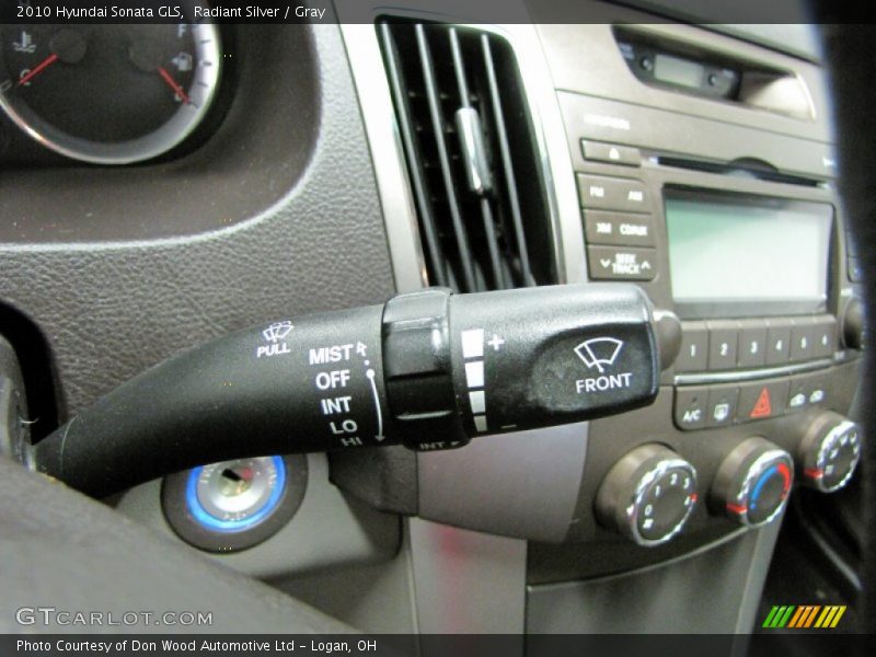 Radiant Silver / Gray 2010 Hyundai Sonata GLS