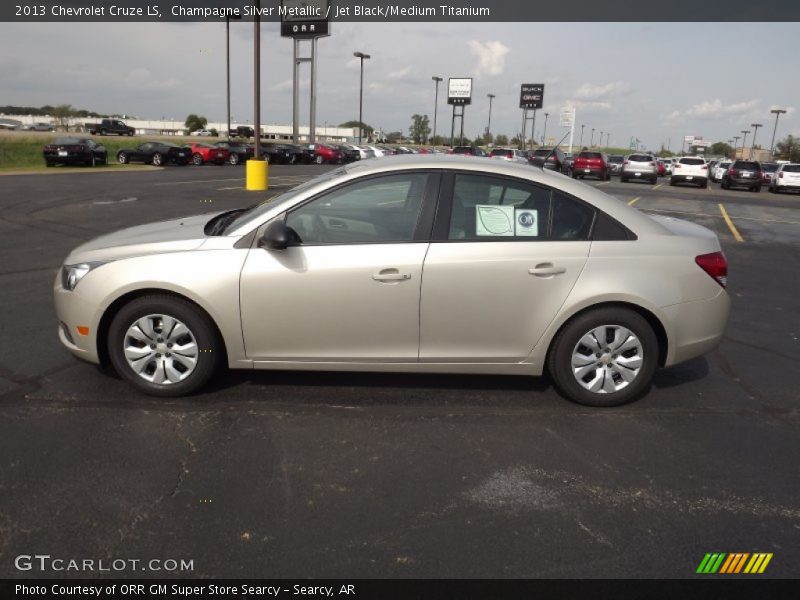 Champagne Silver Metallic / Jet Black/Medium Titanium 2013 Chevrolet Cruze LS