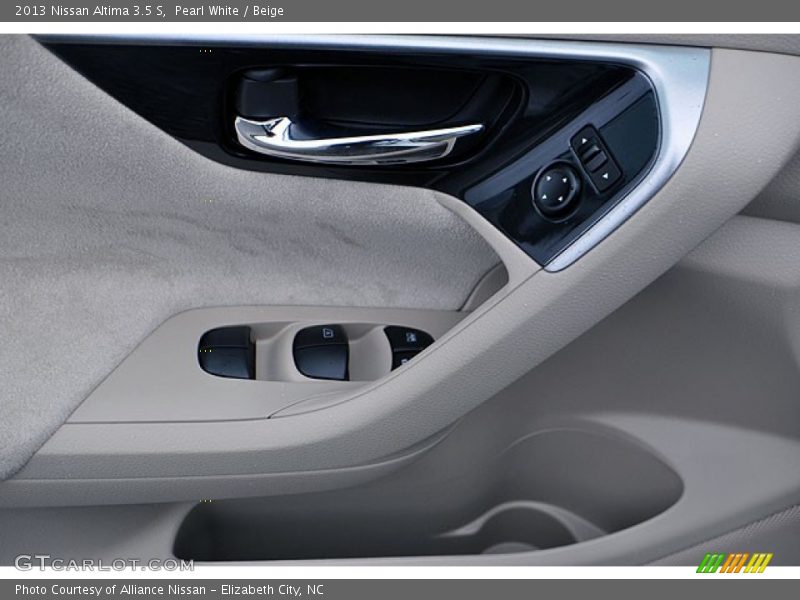 Pearl White / Beige 2013 Nissan Altima 3.5 S