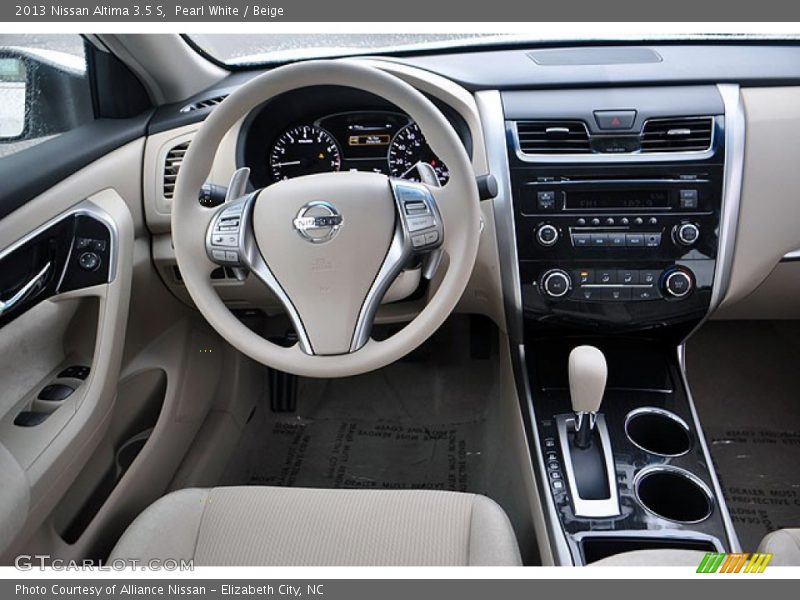 Dashboard of 2013 Altima 3.5 S