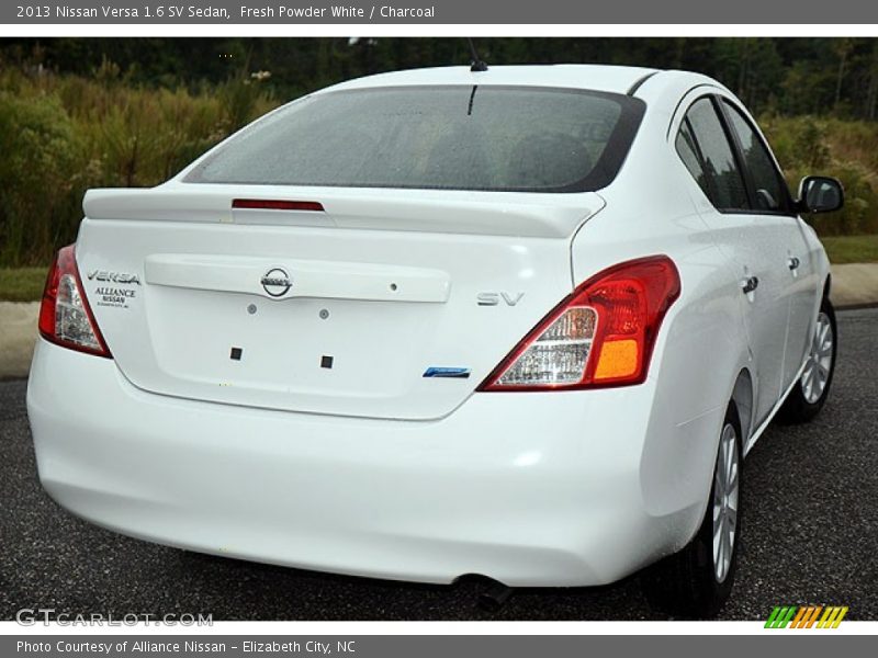 Fresh Powder White / Charcoal 2013 Nissan Versa 1.6 SV Sedan
