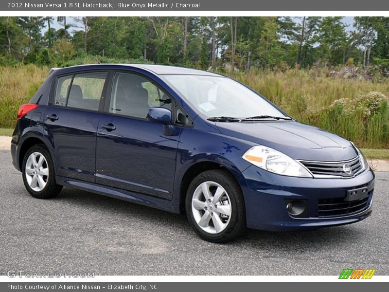 Front 3/4 View of 2012 Versa 1.8 SL Hatchback