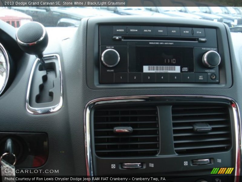 Stone White / Black/Light Graystone 2013 Dodge Grand Caravan SE