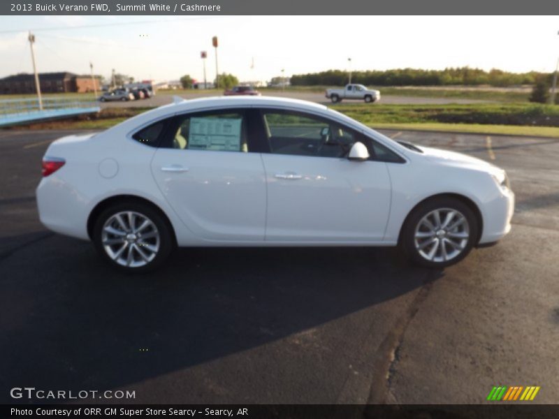 Summit White / Cashmere 2013 Buick Verano FWD