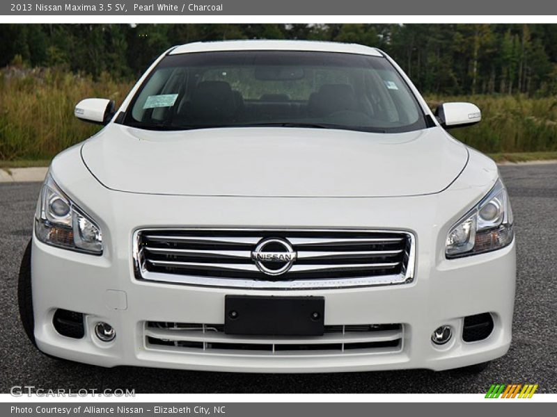 Pearl White / Charcoal 2013 Nissan Maxima 3.5 SV