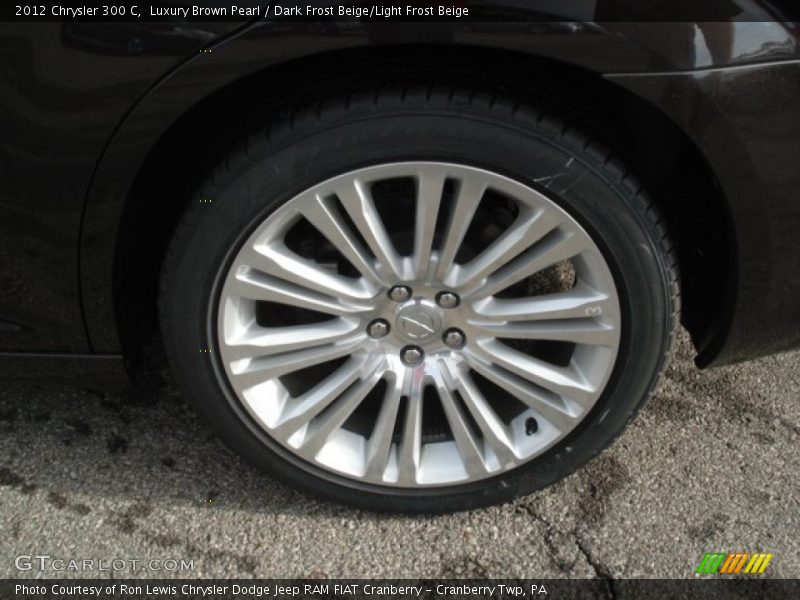 Luxury Brown Pearl / Dark Frost Beige/Light Frost Beige 2012 Chrysler 300 C