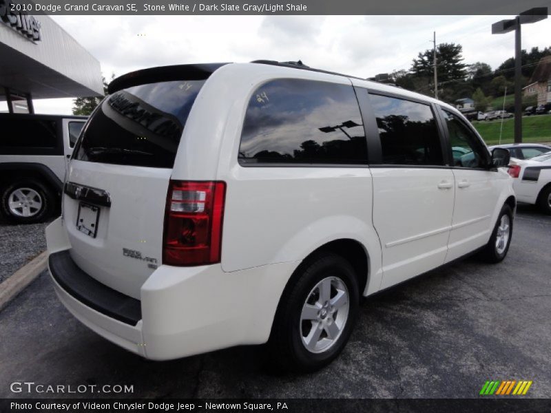 Stone White / Dark Slate Gray/Light Shale 2010 Dodge Grand Caravan SE