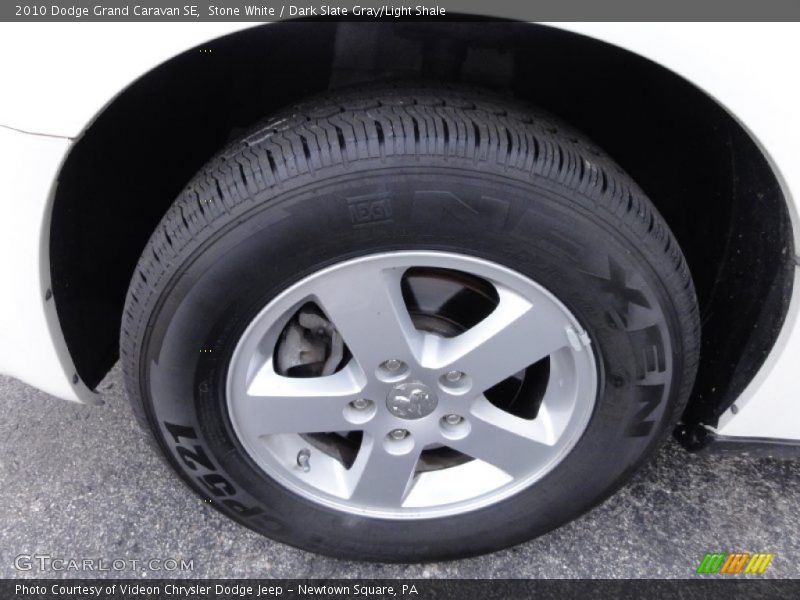Stone White / Dark Slate Gray/Light Shale 2010 Dodge Grand Caravan SE