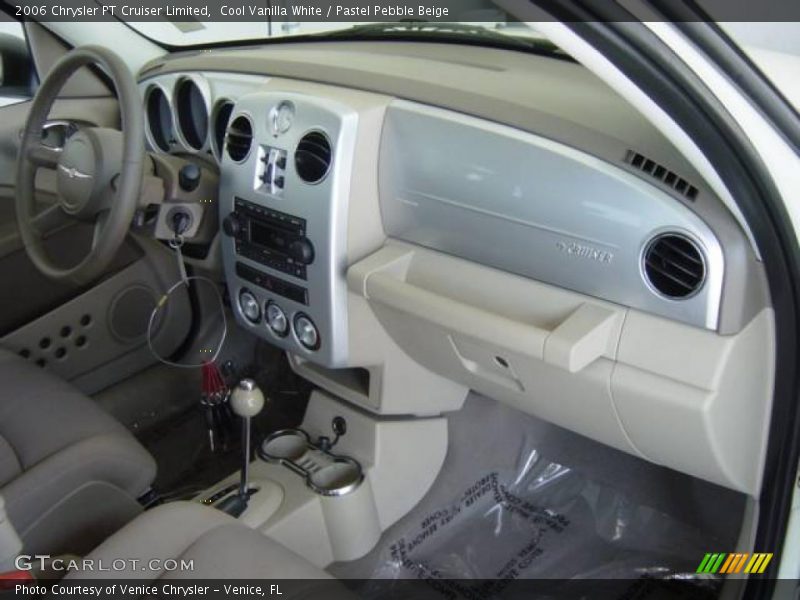 Cool Vanilla White / Pastel Pebble Beige 2006 Chrysler PT Cruiser Limited