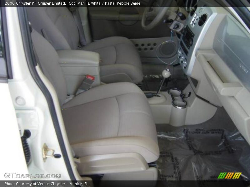 Cool Vanilla White / Pastel Pebble Beige 2006 Chrysler PT Cruiser Limited