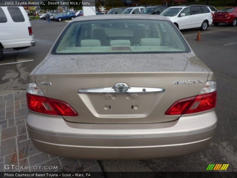Desert Sand Mica / Ivory 2003 Toyota Avalon XL
