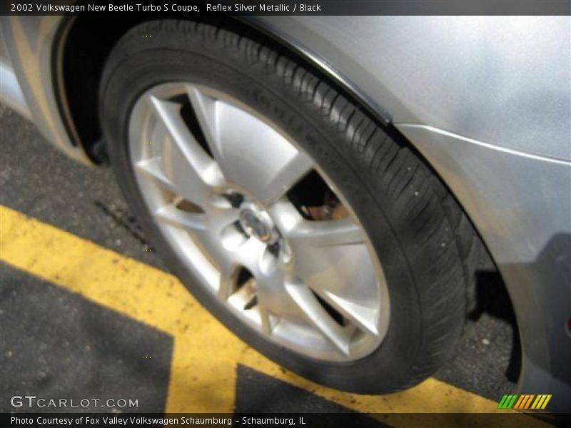Reflex Silver Metallic / Black 2002 Volkswagen New Beetle Turbo S Coupe