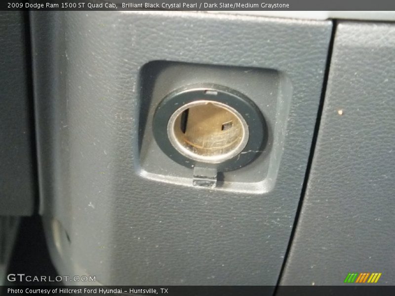 Brilliant Black Crystal Pearl / Dark Slate/Medium Graystone 2009 Dodge Ram 1500 ST Quad Cab