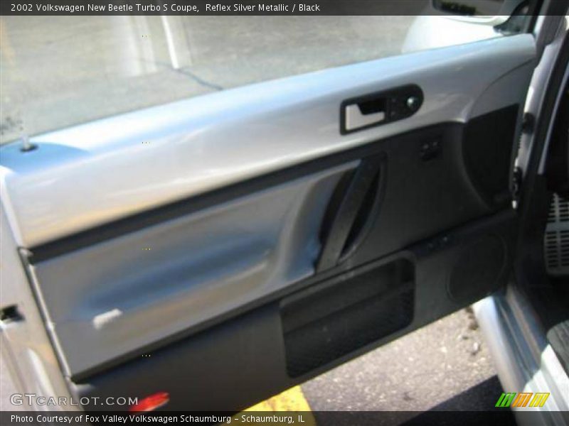 Reflex Silver Metallic / Black 2002 Volkswagen New Beetle Turbo S Coupe