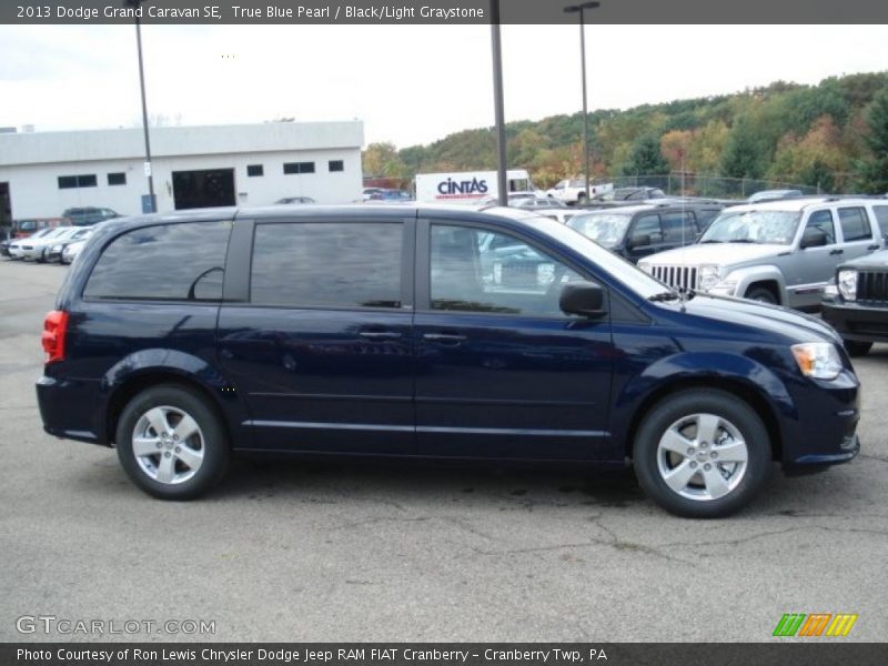 True Blue Pearl / Black/Light Graystone 2013 Dodge Grand Caravan SE