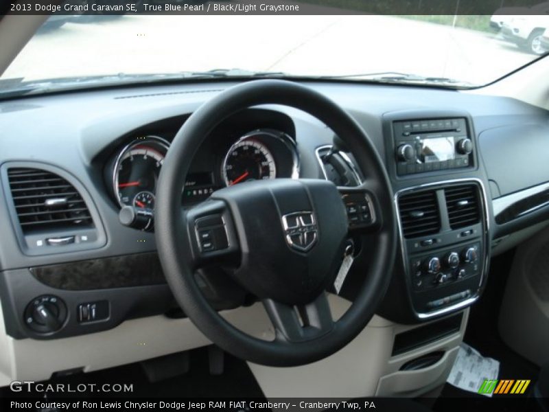 True Blue Pearl / Black/Light Graystone 2013 Dodge Grand Caravan SE