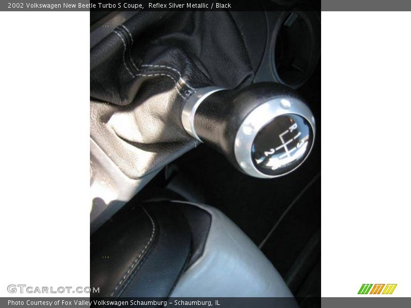 Reflex Silver Metallic / Black 2002 Volkswagen New Beetle Turbo S Coupe