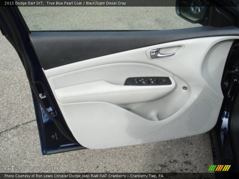 True Blue Pearl Coat / Black/Light Diesel Gray 2013 Dodge Dart SXT