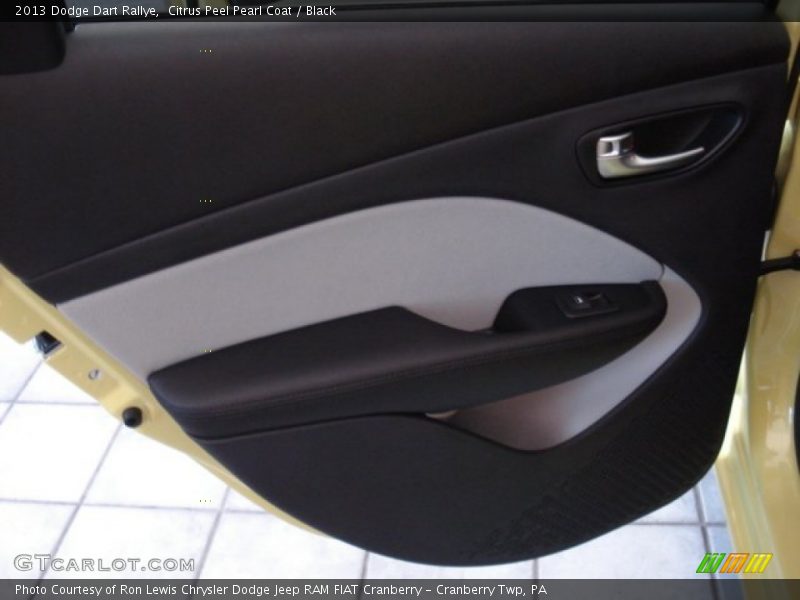 Citrus Peel Pearl Coat / Black 2013 Dodge Dart Rallye
