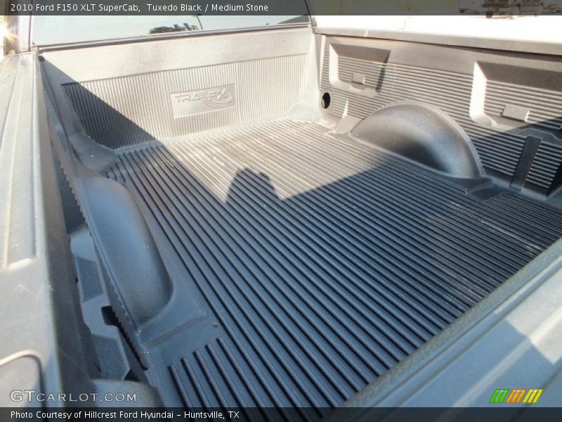 Tuxedo Black / Medium Stone 2010 Ford F150 XLT SuperCab