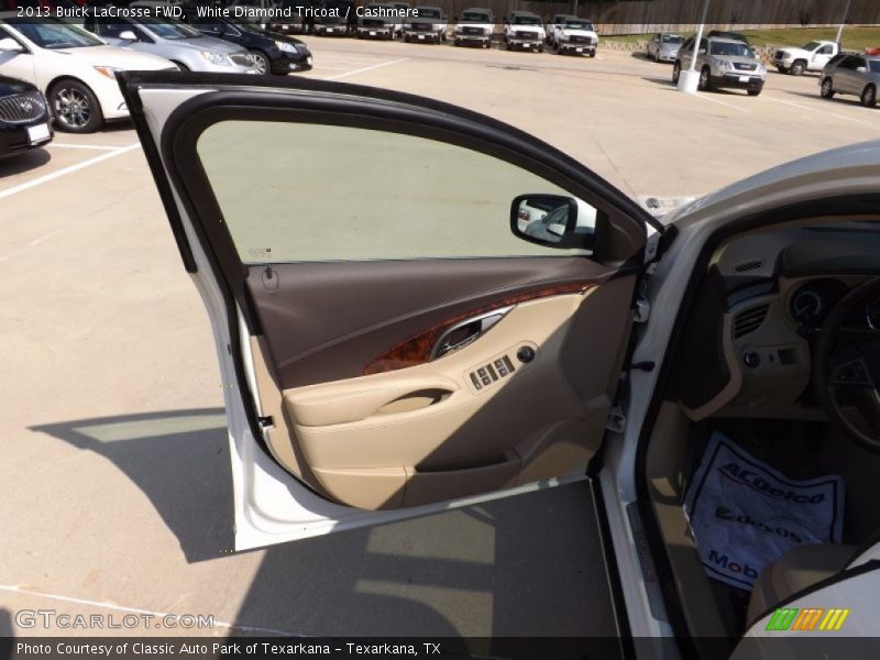 White Diamond Tricoat / Cashmere 2013 Buick LaCrosse FWD