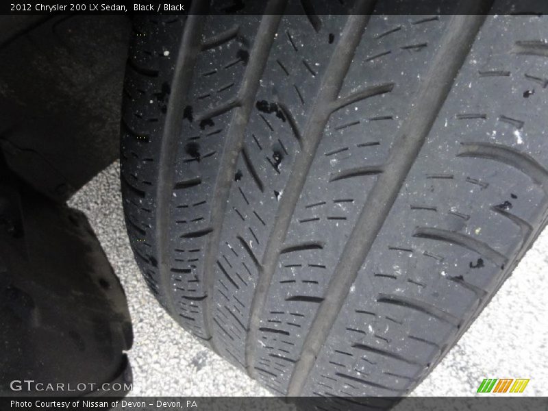 Black / Black 2012 Chrysler 200 LX Sedan