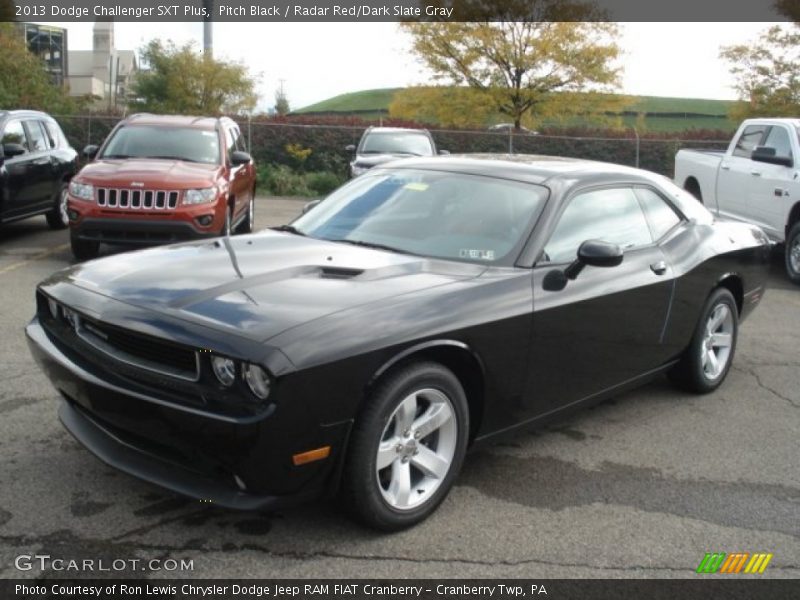 Front 3/4 View of 2013 Challenger SXT Plus