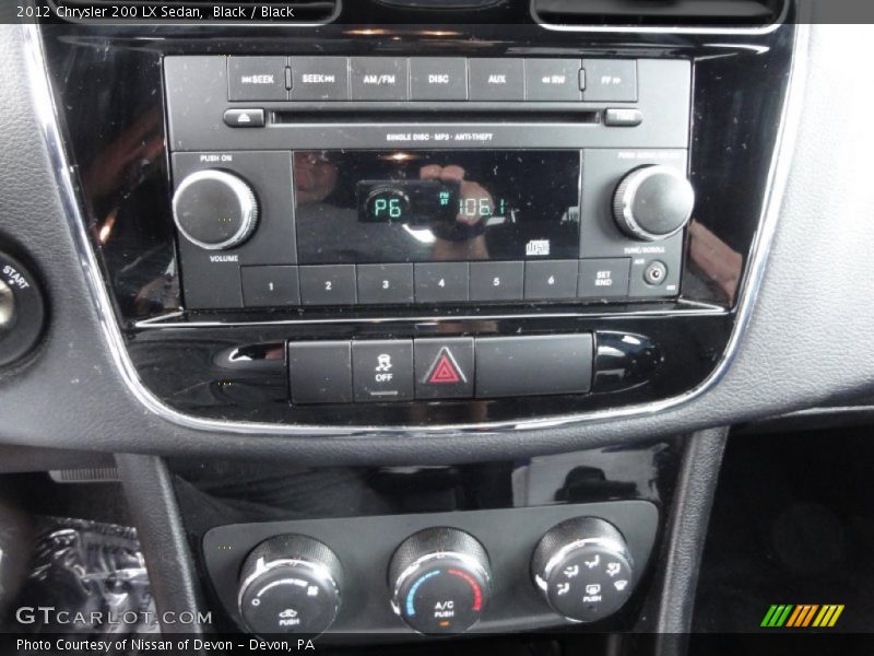 Controls of 2012 200 LX Sedan