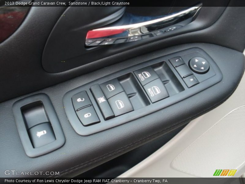 Sandstone / Black/Light Graystone 2013 Dodge Grand Caravan Crew