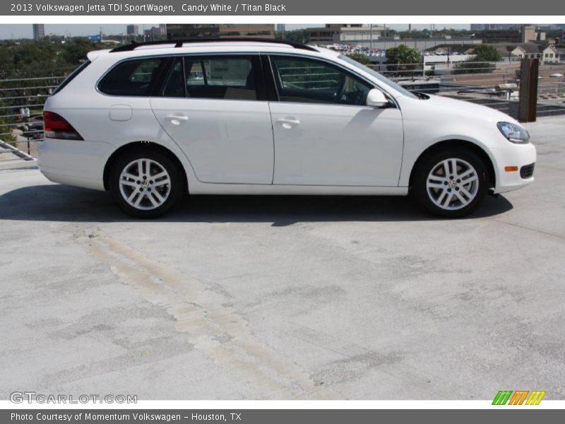 Candy White / Titan Black 2013 Volkswagen Jetta TDI SportWagen