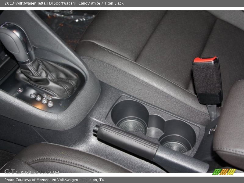 Candy White / Titan Black 2013 Volkswagen Jetta TDI SportWagen