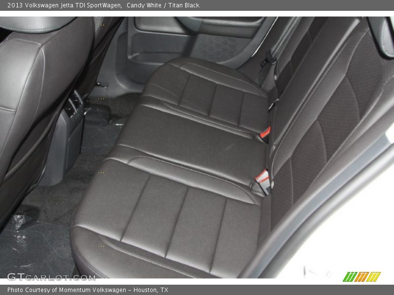 Candy White / Titan Black 2013 Volkswagen Jetta TDI SportWagen