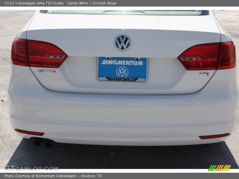 Candy White / Cornsilk Beige 2013 Volkswagen Jetta TDI Sedan