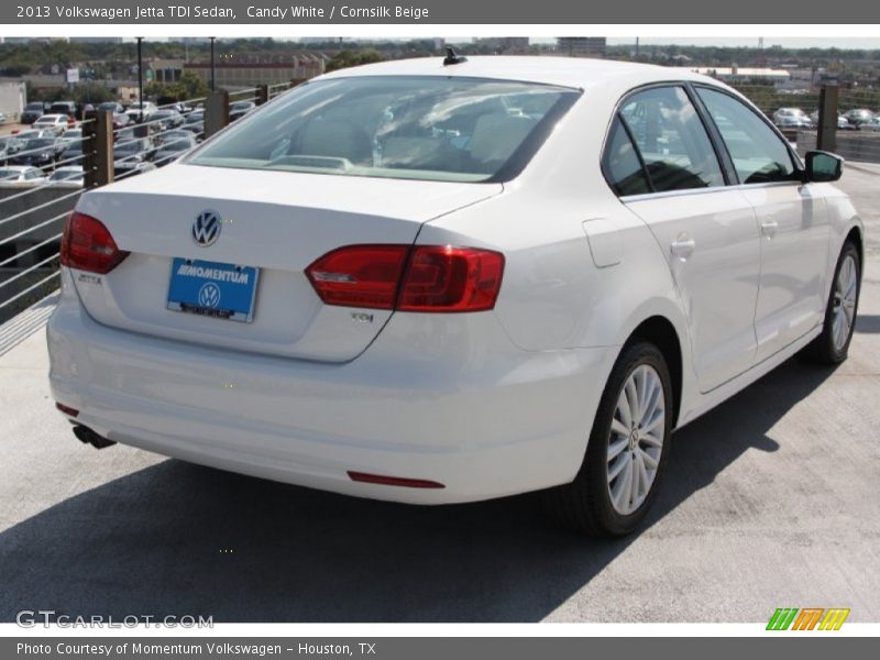 Candy White / Cornsilk Beige 2013 Volkswagen Jetta TDI Sedan