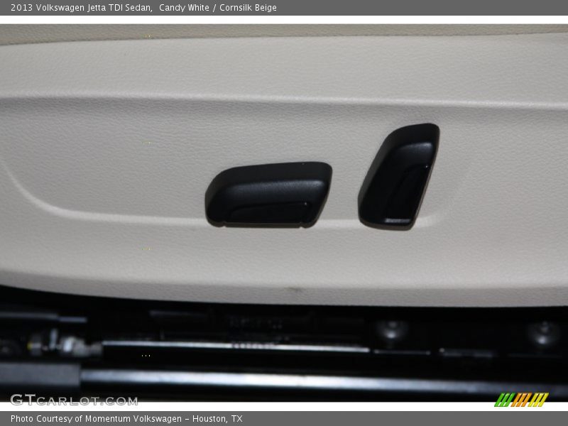 Candy White / Cornsilk Beige 2013 Volkswagen Jetta TDI Sedan