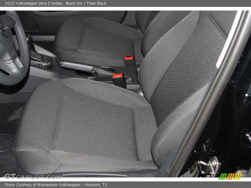 Black Uni / Titan Black 2013 Volkswagen Jetta S Sedan