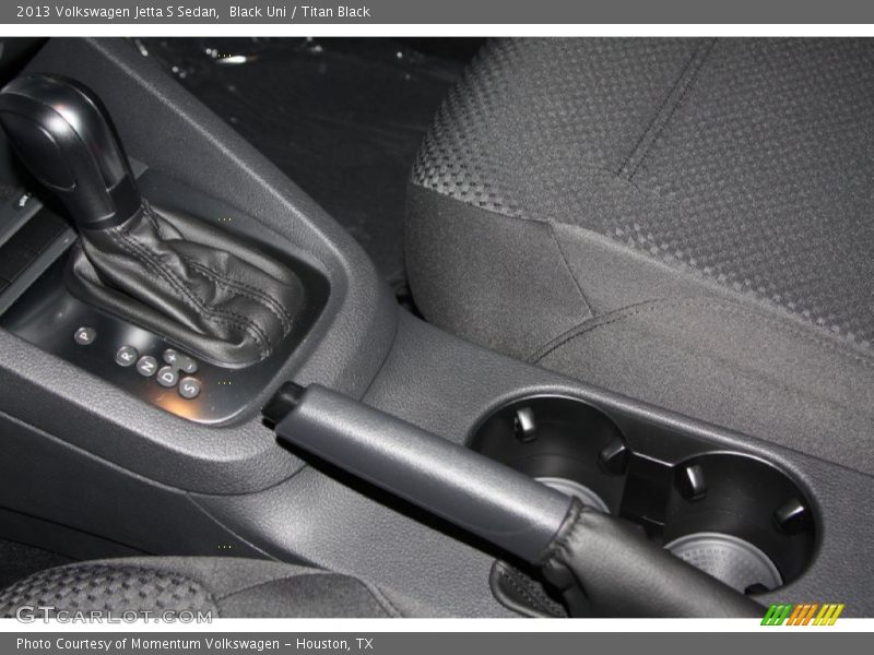 Black Uni / Titan Black 2013 Volkswagen Jetta S Sedan