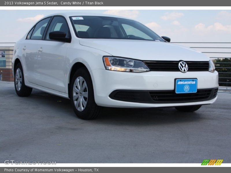 Candy White / Titan Black 2013 Volkswagen Jetta S Sedan