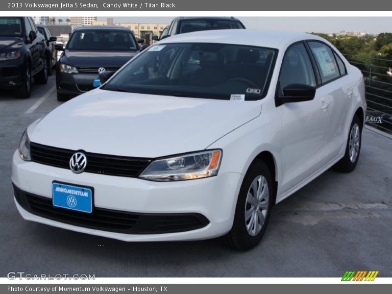 Candy White / Titan Black 2013 Volkswagen Jetta S Sedan