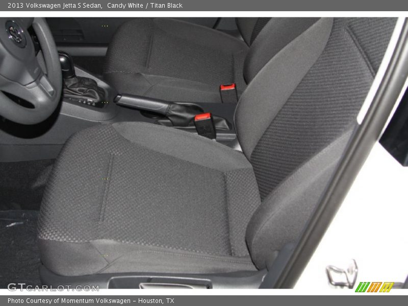 Candy White / Titan Black 2013 Volkswagen Jetta S Sedan