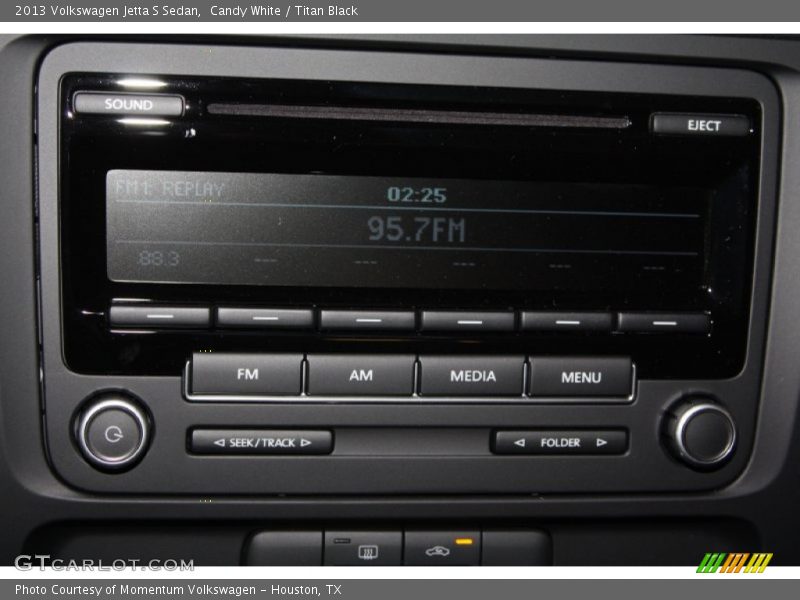 Candy White / Titan Black 2013 Volkswagen Jetta S Sedan