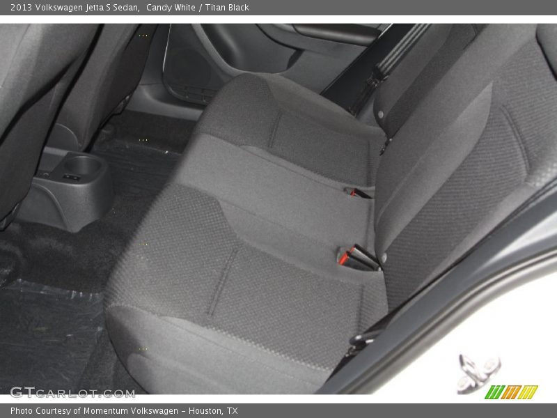 Candy White / Titan Black 2013 Volkswagen Jetta S Sedan